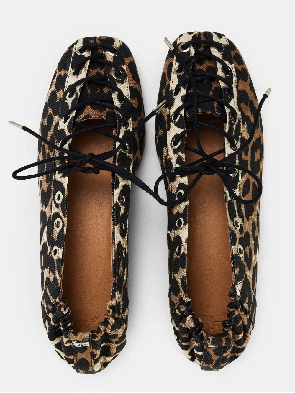 NWT GANNI Eyelets Lace Up Ballerina Flats!